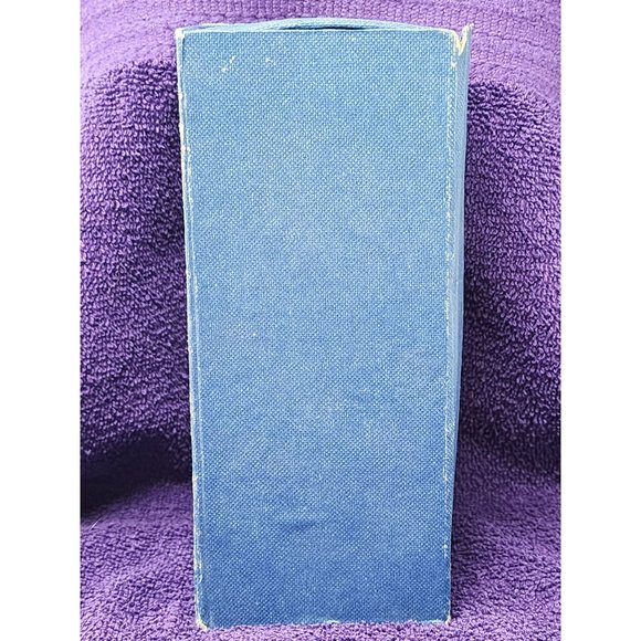 Vintage Laser Etched Angel Horses Butterfly Glass Paperweight‎ In Original Case - Picture 10 of 10